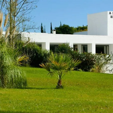 Amalia Olympia Hotell 4*