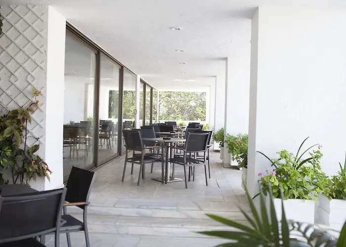 Amalia Olympia Отель Олимпия