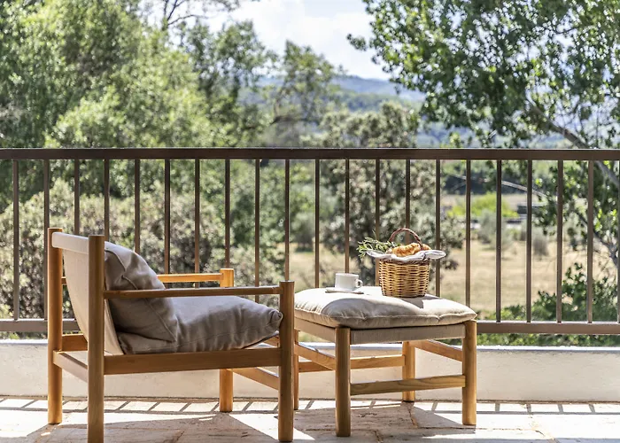 Отель Amalia Olympia